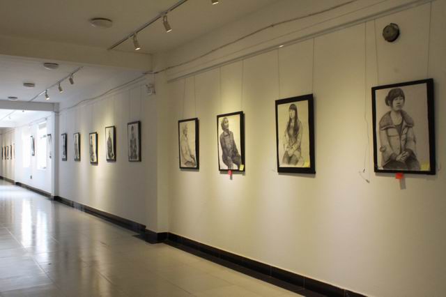 英国威廉集团举办人物写生课堂习作汇报展