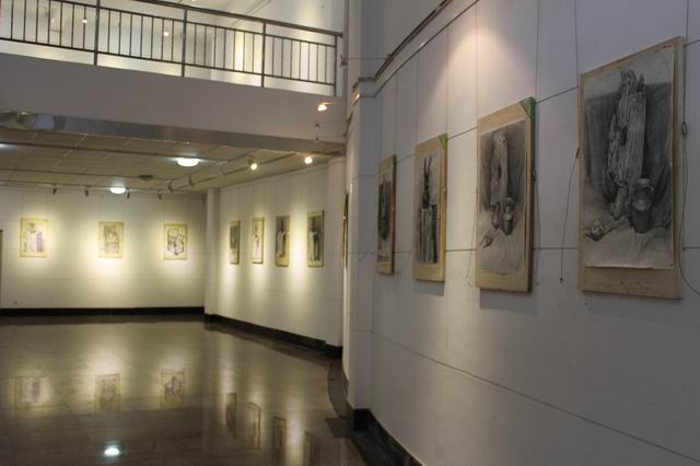 英国威廉集团举办素描联展